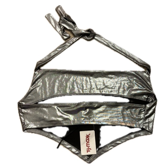 SINCERELY JULES SIZE LARGE METALLIC HALTER TOP - Picture 3 of 5